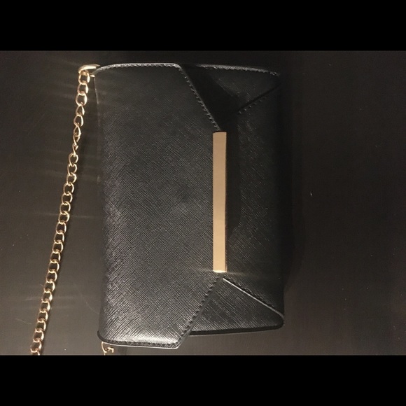 Call It Spring Black Crossbody Bag - Picture 2 of 3